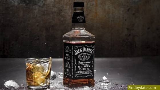 drink-bottle spirits whisky glass